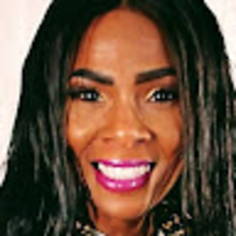 Meet your Posher, Holli